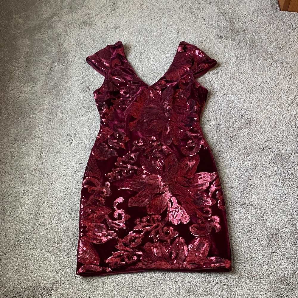 Guess Wine Red Velour Floral Sequin Dress SIZE 6